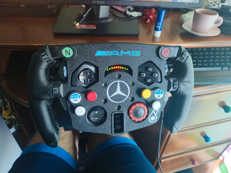 Mercedes 2025